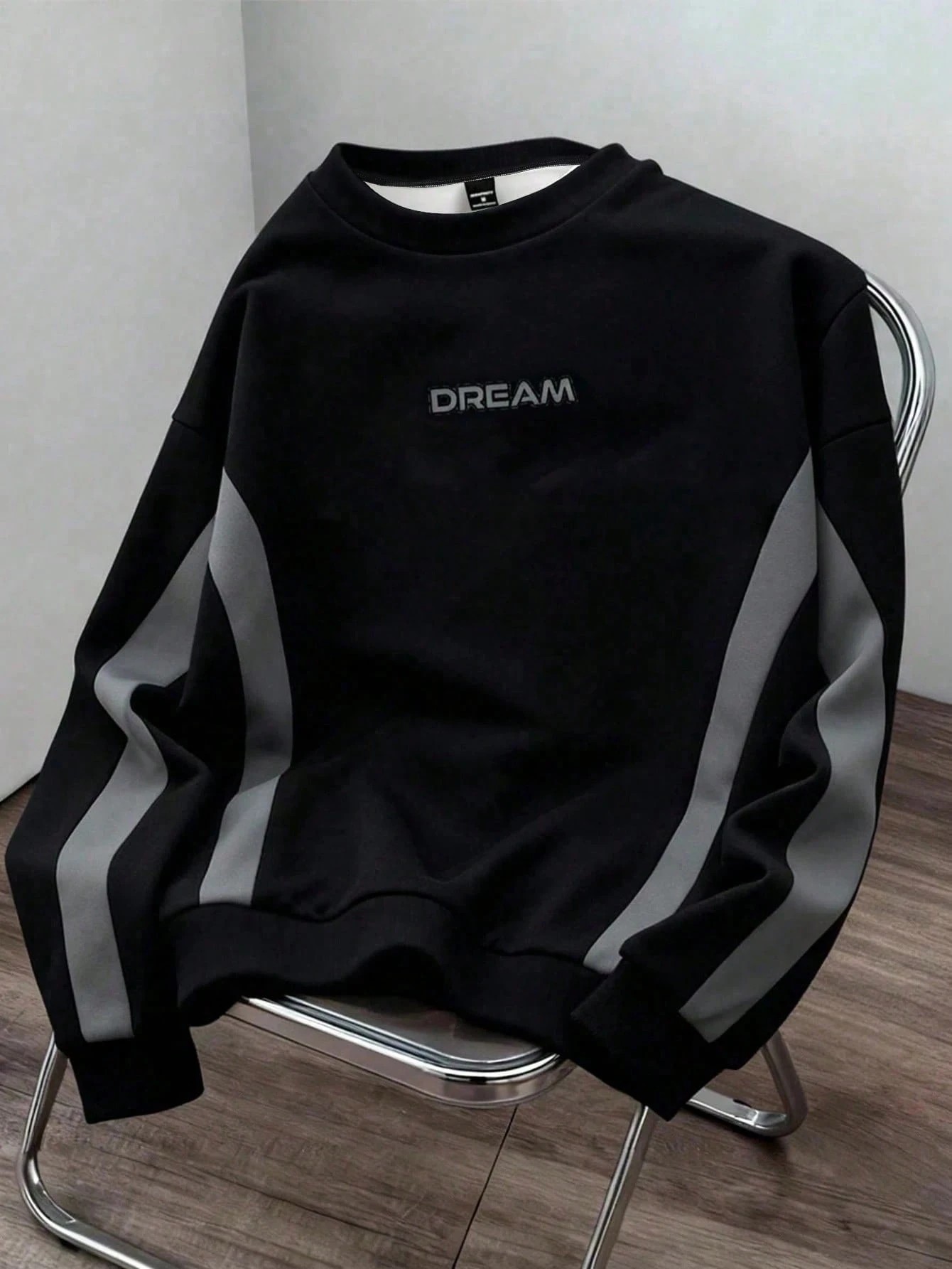 Mens Fashion Casual - Fall/Winter Men's Round-neck Sweatshirt with Letter