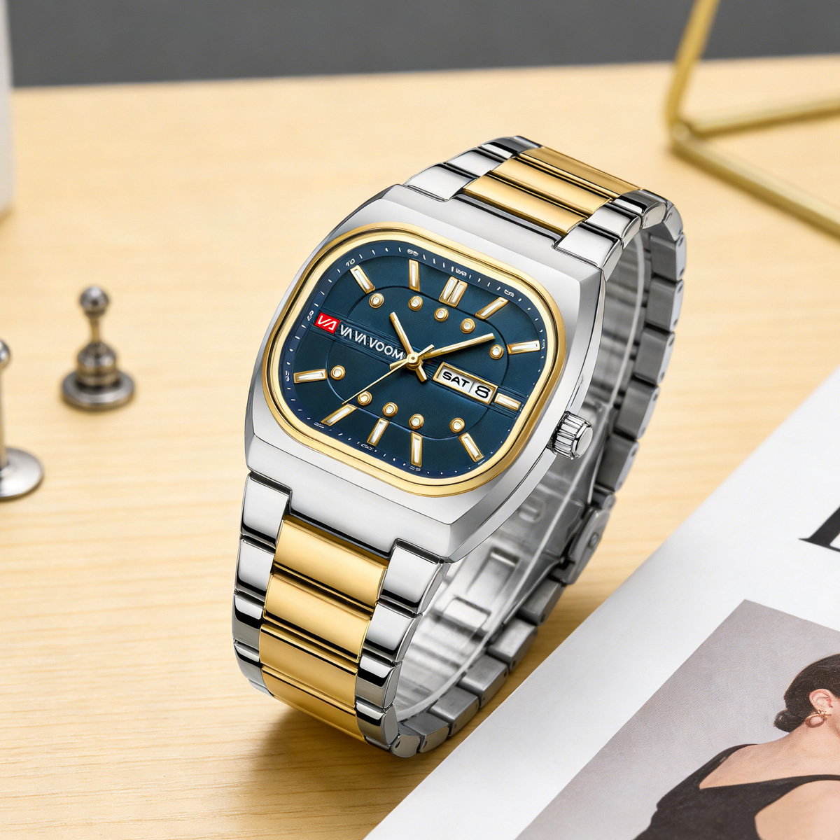 Square New Unique Design Steel - Mens Fashion Watch 评论和价格
